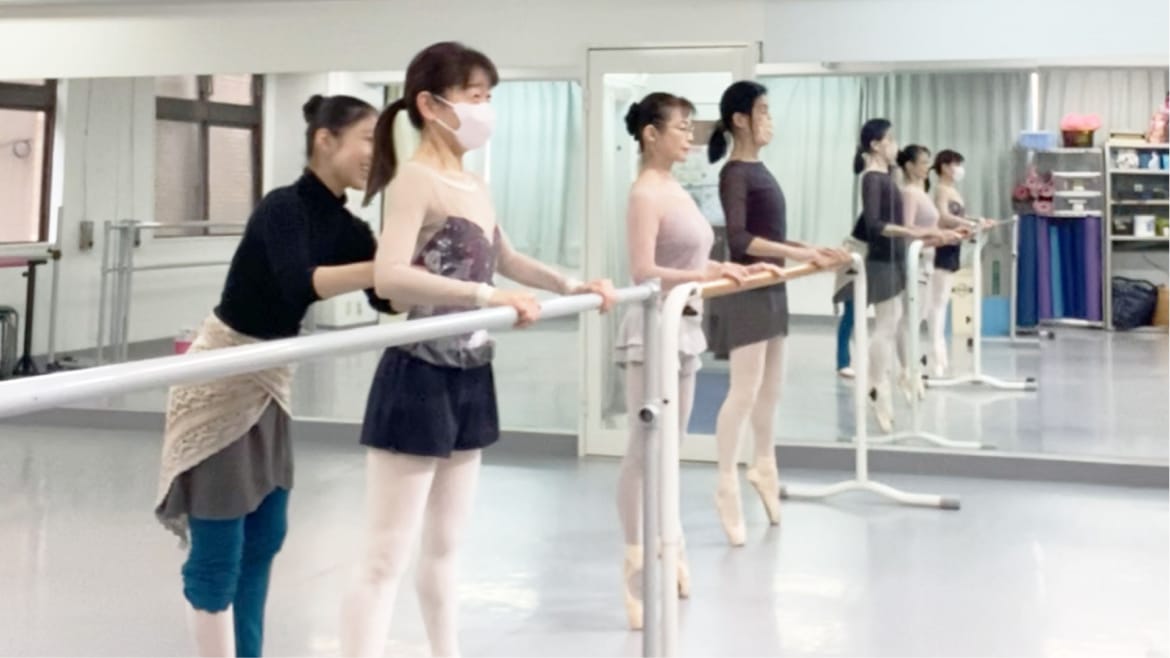 バレエレッスン風景